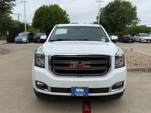 Used 2019 GMC Yukon XL SLT w/ Open Road Package RWD image 9