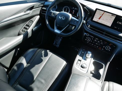 Certified 2025 INFINITI QX60 Luxe w/ Black Edition AWD/4WD image 9