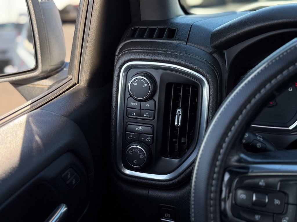 Used 2019 Chevrolet Silverado 1500 LT w/ All-Star Edition AWD/4WD image 25