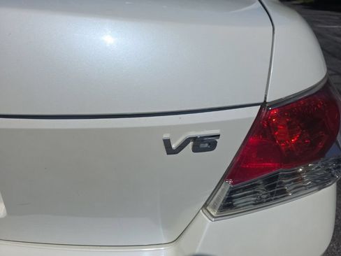 Used 2009 Honda Accord EX-L image 24