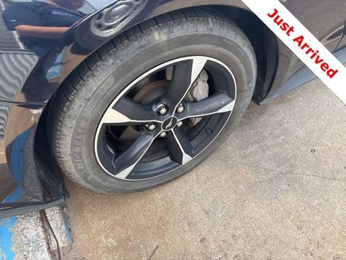 Used 2021 Ford Mustang GT image 14