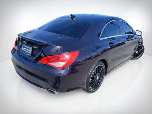 Used 2014 Mercedes-Benz CLA 250 image 5