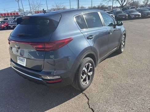 Used 2021 Kia Sportage LX image 5