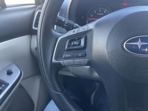 Used 2015 Subaru Crosstrek 2.0i Premium image 29