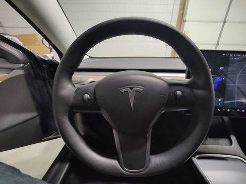 Used 2021 Tesla Model 3 Long Range AWD/4WD image 24