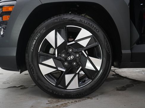Used 2024 Hyundai Kona SEL FWD image 29