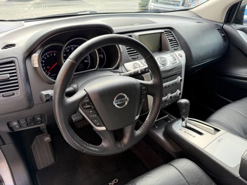 Used 2011 Nissan Murano SL w/ Navigation Pkg image 8