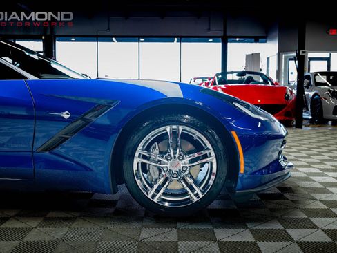 Used 2016 Chevrolet Corvette Stingray 2LT w/ 2LT Preferred Equipment Group image 24