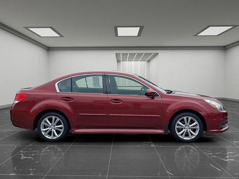 Used 2013 Subaru Legacy 2.5i Premium image 8