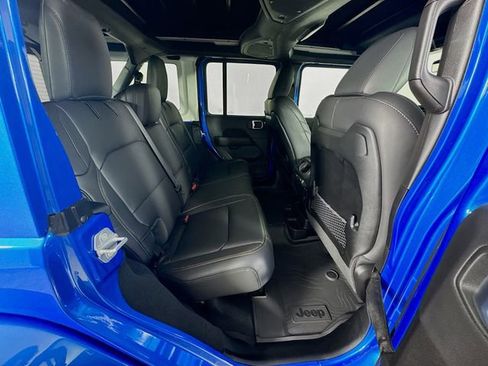 New 2026 Jeep Wrangler Unlimited Sahara image 30