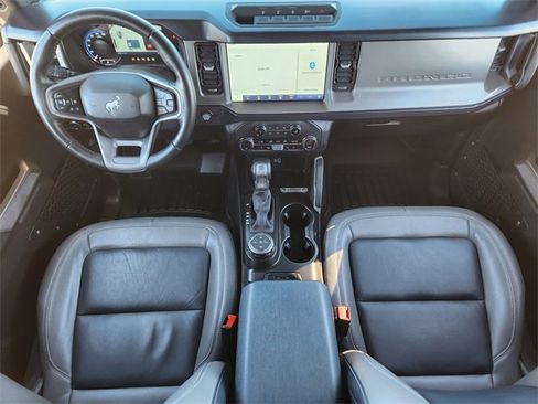 Used 2023 Ford Bronco Outer Banks w/ Sasquatch Package image 24