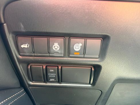 Used 2024 Nissan Armada Platinum w/ Captain's Chairs Package RWD image 25