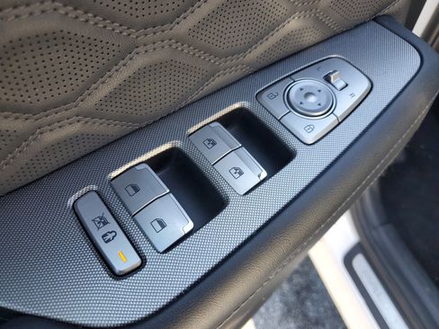 Used 2021 Hyundai Palisade Calligraphy image 18