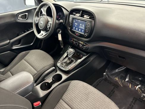 Used 2021 Kia Soul S FWD image 15