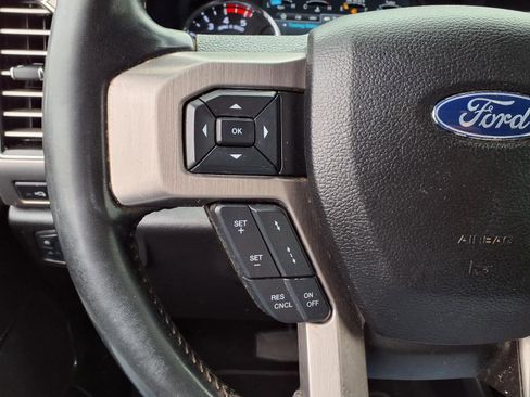 Used 2019 Ford F250 Platinum w/ Platinum Ultimate Package AWD/4WD image 23