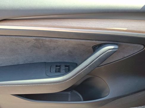 Used 2023 Tesla Model 3 Standard Range RWD image 12