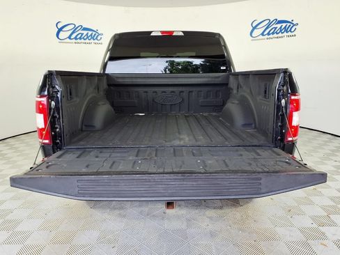 Used 2018 Ford F150 XLT w/ Equipment Group 301A Mid AWD/4WD image 5