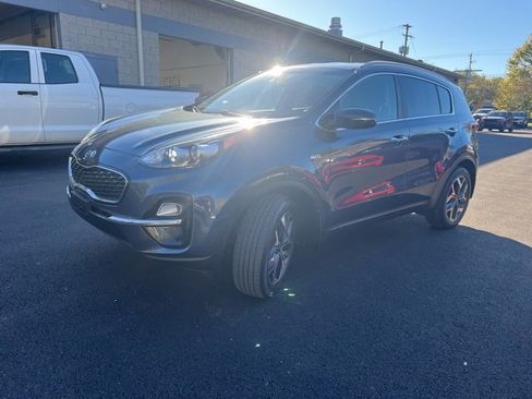 Used 2021 Kia Sportage EX image 5