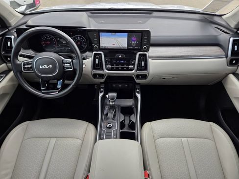Used 2022 Kia Sorento S AWD/4WD image 11