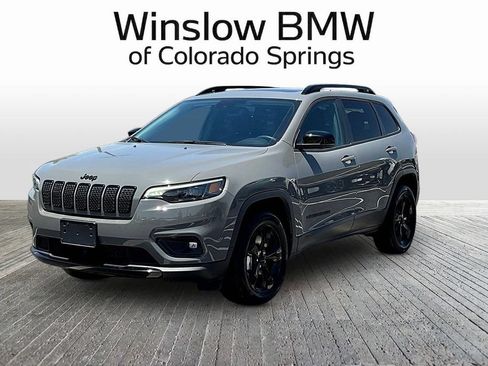 Used 2023 Jeep Cherokee Altitude Lux w/ Lux Elite Package AWD/4WD image 3