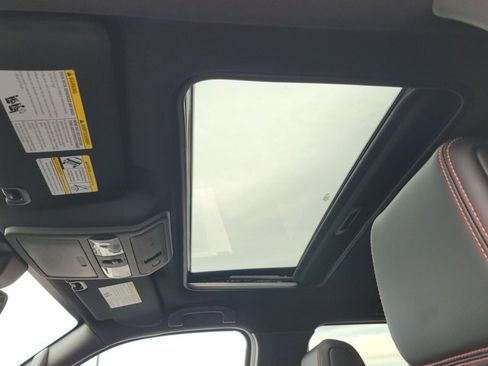 New 2026 Nissan Frontier PRO-4X w/ Pro Premium Package image 13