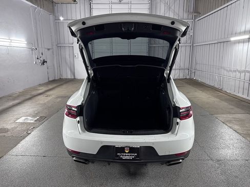 Used 2018 Porsche Macan AWD/4WD image 55