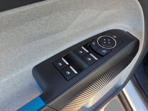 New 2025 Ford Maverick XLT w/ Equipment Group 301A image 16