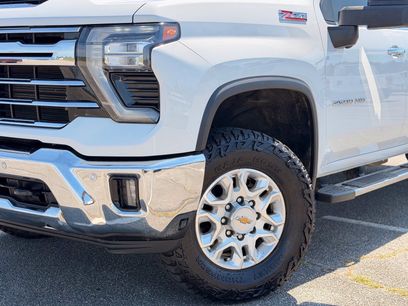 Used 2024 Chevrolet Silverado 2500 LTZ w/ LTZ Convenience Package
