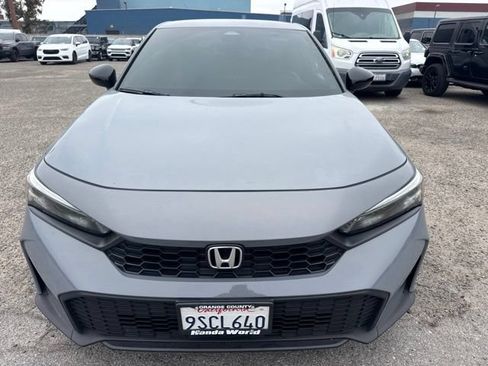 Used 2025 Honda Civic Sport image 2