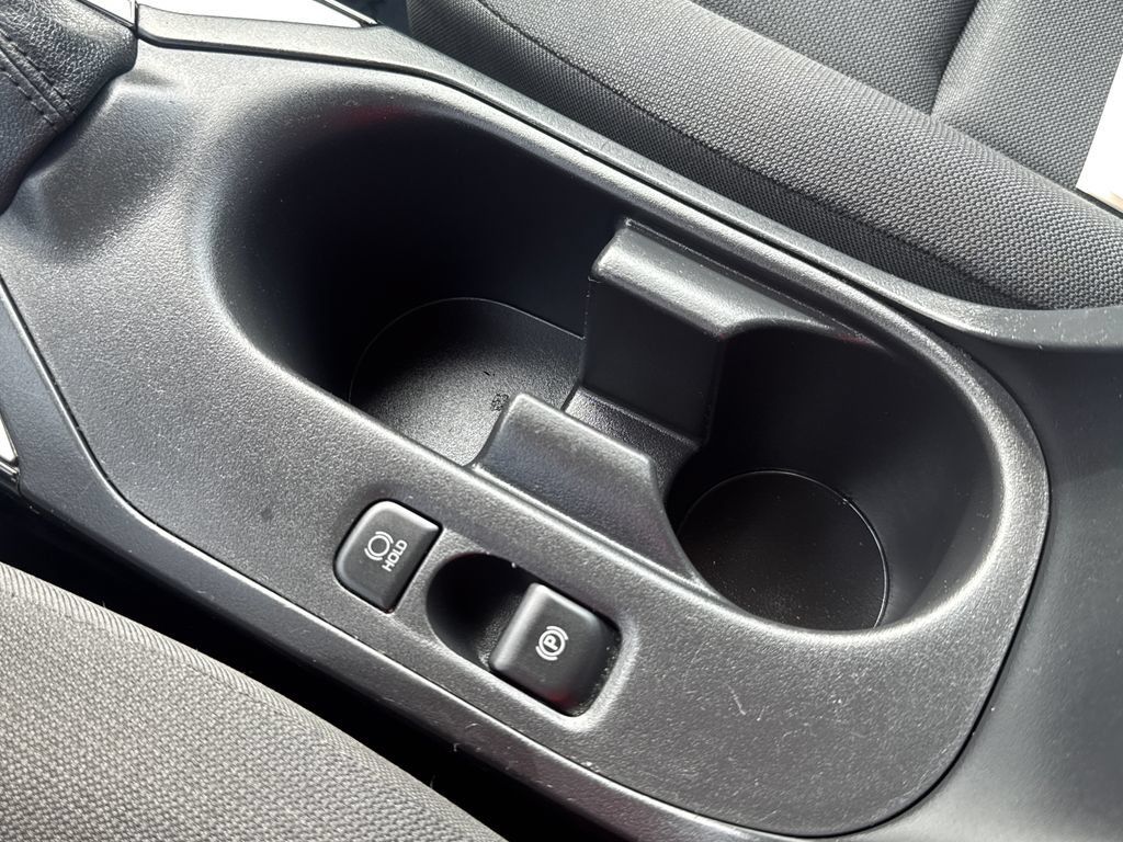 Used 2024 Toyota Corolla LE FWD image 27