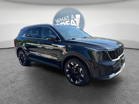 Used 2025 Kia Sorento EX AWD/4WD image 1