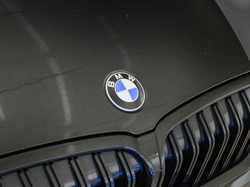 Certified 2023 BMW 330i Sedan w/ M Sport Package RWD image 8