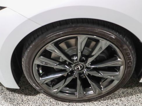 Used 2022 Lexus IS 350 F Sport RWD image 11