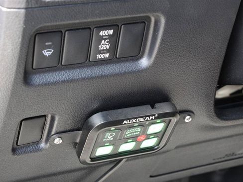 Used 2021 Toyota 4Runner TRD Off-Road Premium AWD/4WD image 37