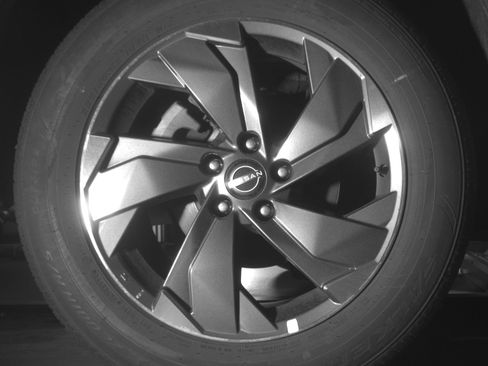 Used 2025 Nissan Rogue SV FWD image 15