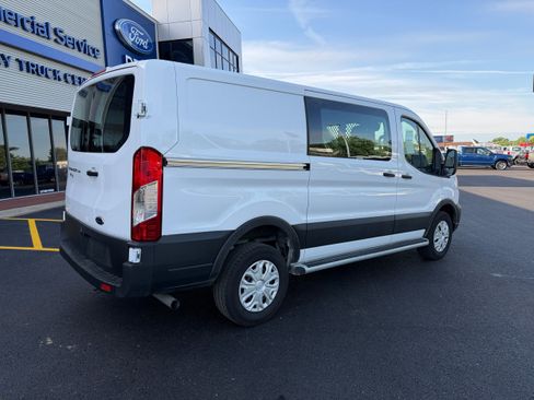 Used 2024 Ford Transit 250 Low Roof w/ Exterior Upgrade Package RWD image 13