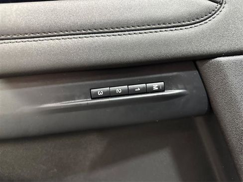 Used 2020 Land Rover Range Rover Evoque SE AWD/4WD image 31