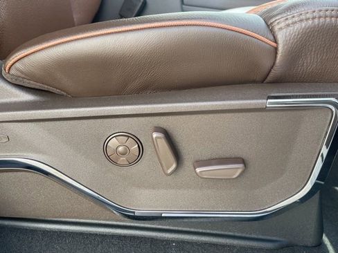 New 2025 Ford F350 King Ranch w/ Chrome Package image 39