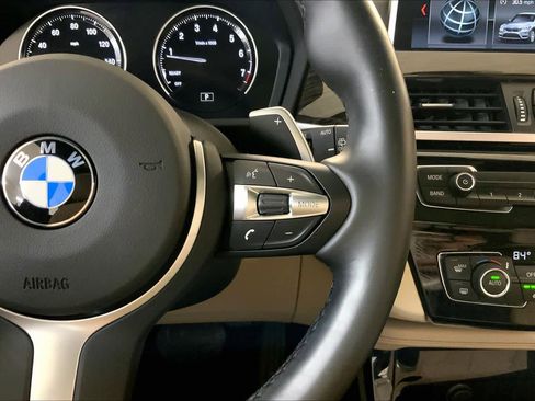 Used 2020 BMW X1 xDrive28i w/ Premium Package image 25