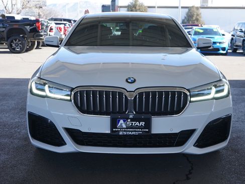 Used 2023 BMW 530i xDrive w/ M Sport Package image 8