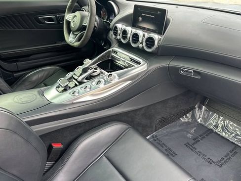 Used 2016 Mercedes-Benz AMG GT S w/ Exclusive Interior Package image 13