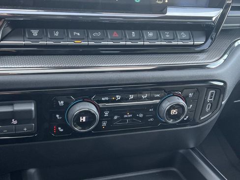 New 2026 Chevrolet Silverado 2500 ZR2 w/ LPO, Dark Essentials Package image 19