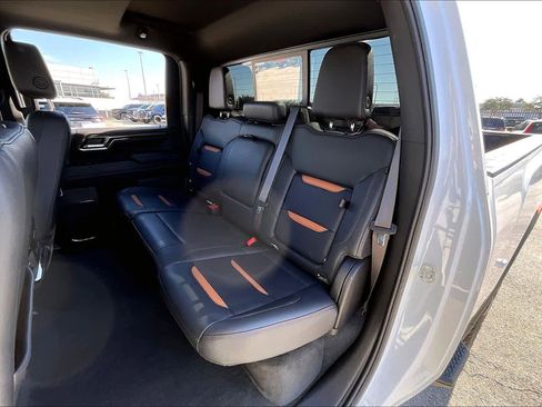 Certified 2024 GMC Sierra 2500 AT4 w/ AT4 Premium Plus Package image 20