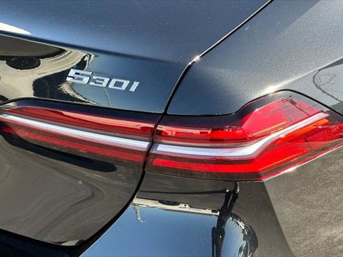 Used 2025 BMW 530i xDrive image 26