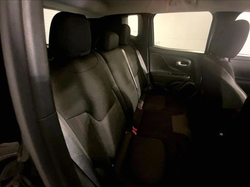 Used 2023 Jeep Renegade Trailhawk AWD/4WD image 23