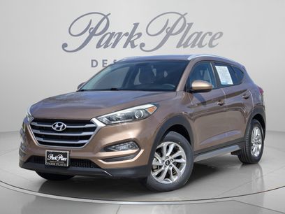 Used 2017 Hyundai Tucson SE w/ SE Popular Package 02