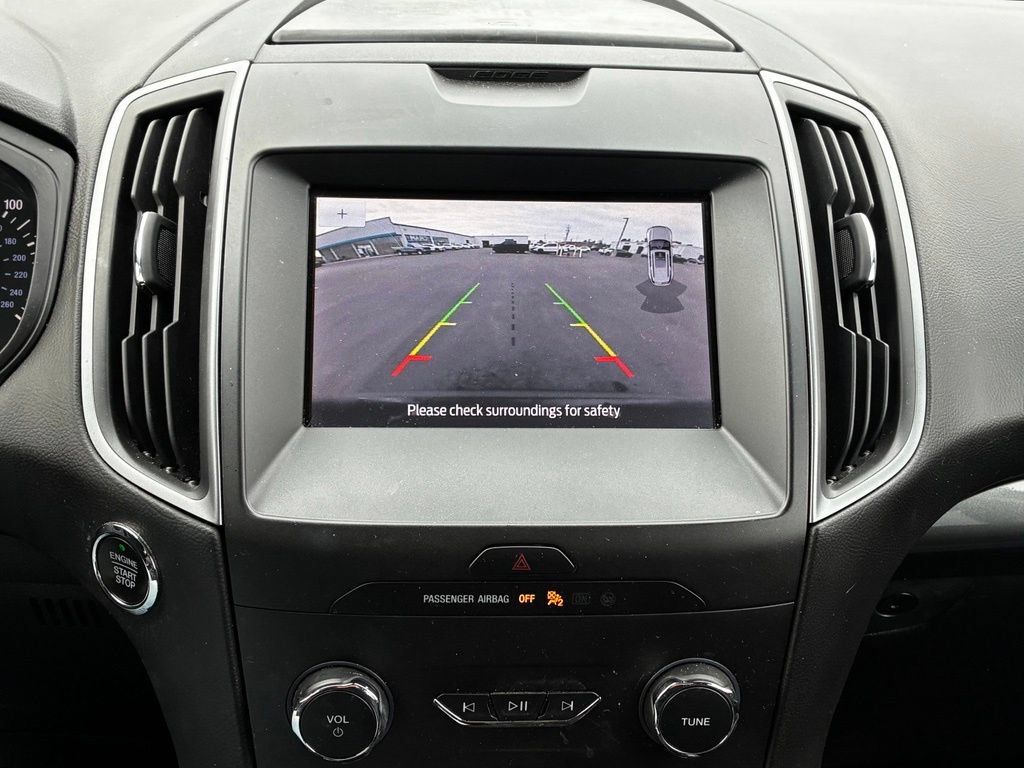 Used 2020 Ford Edge SE AWD/4WD image 12