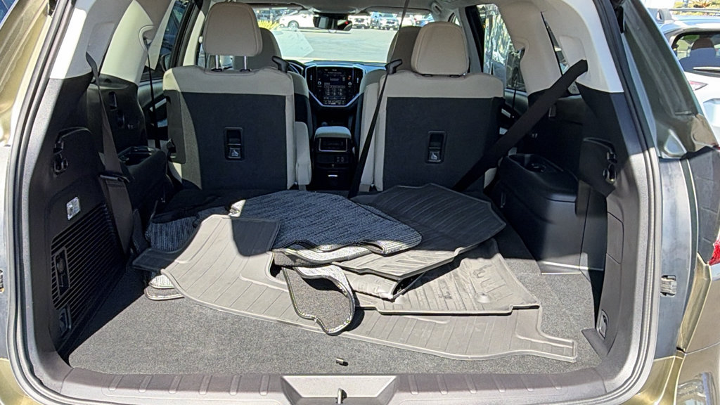 Certified 2023 Subaru Ascent Premium w/ Convenience Package AWD/4WD image 26