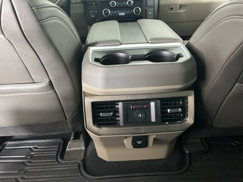 Used 2025 Ford F450 Platinum w/ Platinum Plus Package AWD/4WD image 30
