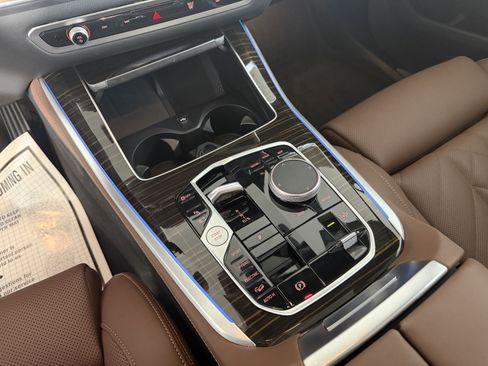 Certified 2025 BMW X5 xDrive50e w/ Premium Package AWD/4WD image 12